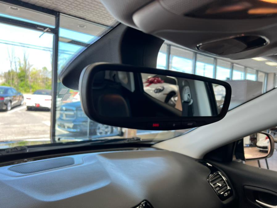 2019 Jeep Compass Latitude 4x4, available for sale in Massapequa Park, New York | Power Motors East. Massapequa Park, New York 2019 Jeep Compass Latitude 4x4, available for sale in Massapequa Park, New York | Power Motors East. Massapequa Park, New York