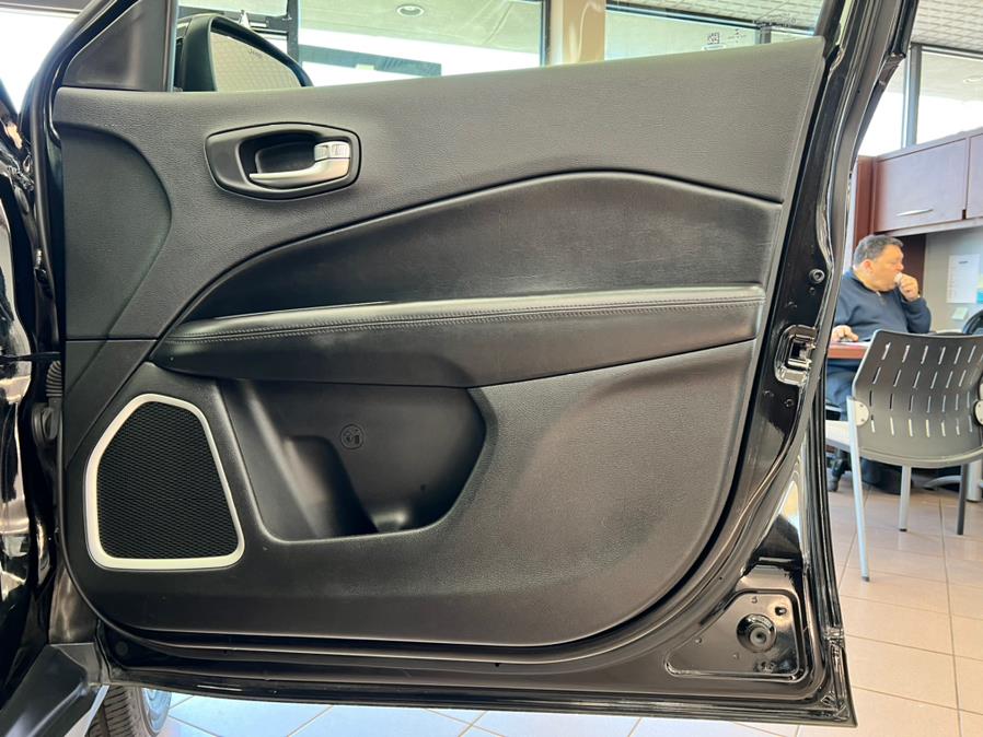 2019 Jeep Compass Latitude 4x4, available for sale in Massapequa Park, New York | Power Motors East. Massapequa Park, New York 2019 Jeep Compass Latitude 4x4, available for sale in Massapequa Park, New York | Power Motors East. Massapequa Park, New York