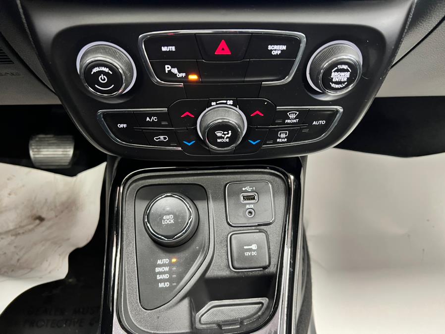 2019 Jeep Compass Latitude 4x4, available for sale in Massapequa Park, New York | Power Motors East. Massapequa Park, New York 2019 Jeep Compass Latitude 4x4, available for sale in Massapequa Park, New York | Power Motors East. Massapequa Park, New York