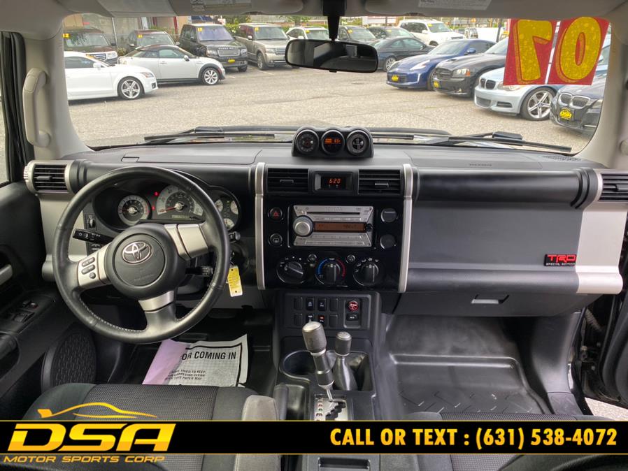 2007 Toyota FJ Cruiser 4WD 4dr Auto (Natl), available for sale in Commack, New York | DSA Motor Sports Corp. Commack, New York 2007 Toyota FJ Cruiser 4WD 4dr Auto (Natl), available for sale in Commack, New York | DSA Motor Sports Corp. Commack, New York