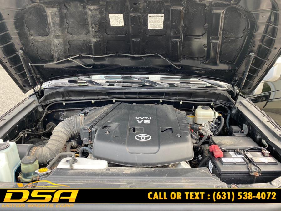 2007 Toyota FJ Cruiser 4WD 4dr Auto (Natl), available for sale in Commack, New York | DSA Motor Sports Corp. Commack, New York 2007 Toyota FJ Cruiser 4WD 4dr Auto (Natl), available for sale in Commack, New York | DSA Motor Sports Corp. Commack, New York