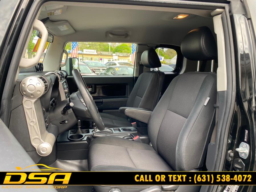 2007 Toyota FJ Cruiser 4WD 4dr Auto (Natl), available for sale in Commack, New York | DSA Motor Sports Corp. Commack, New York 2007 Toyota FJ Cruiser 4WD 4dr Auto (Natl), available for sale in Commack, New York | DSA Motor Sports Corp. Commack, New York