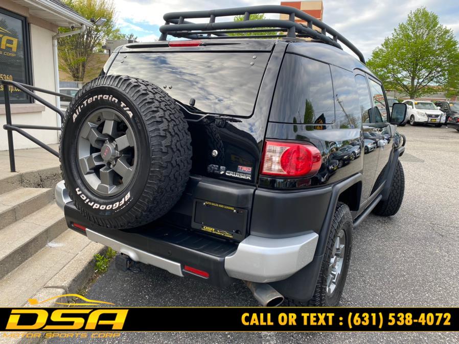 2007 Toyota FJ Cruiser 4WD 4dr Auto (Natl), available for sale in Commack, New York | DSA Motor Sports Corp. Commack, New York 2007 Toyota FJ Cruiser 4WD 4dr Auto (Natl), available for sale in Commack, New York | DSA Motor Sports Corp. Commack, New York