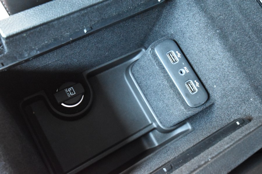 Used Dodge Charger R/T RWD 2018 | Highline Car Connection. Waterbury, Connecticut Used Dodge Charger R/T RWD 2018 | Highline Car Connection. Waterbury, Connecticut