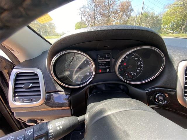 Used Jeep Grand Cherokee Laredo 2013 | Wiz Leasing Inc. Stratford, Connecticut Used Jeep Grand Cherokee Laredo 2013 | Wiz Leasing Inc. Stratford, Connecticut