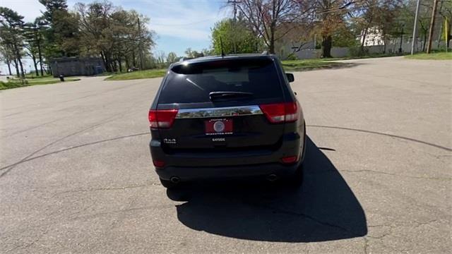 Used Jeep Grand Cherokee Laredo 2013 | Wiz Leasing Inc. Stratford, Connecticut Used Jeep Grand Cherokee Laredo 2013 | Wiz Leasing Inc. Stratford, Connecticut