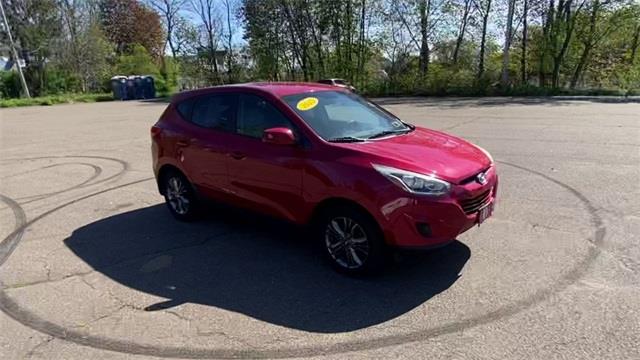 2015 Hyundai Tucson GLS, available for sale in Stratford, Connecticut | Wiz Leasing Inc. Stratford, Connecticut 2015 Hyundai Tucson GLS, available for sale in Stratford, Connecticut | Wiz Leasing Inc. Stratford, Connecticut