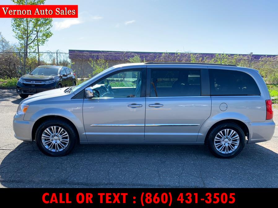 Used Chrysler Town & Country 4dr Wgn Touring-L 2013 | Vernon Auto Sale & Service. Manchester, Connecticut Used Chrysler Town & Country 4dr Wgn Touring-L 2013 | Vernon Auto Sale & Service. Manchester, Connecticut
