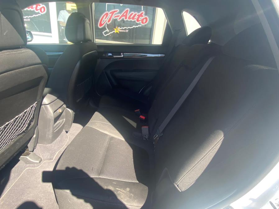 2014 Kia Sorento 2WD 4dr I4 LX, available for sale in Bridgeport, Connecticut | CT Auto. Bridgeport, Connecticut 2014 Kia Sorento 2WD 4dr I4 LX, available for sale in Bridgeport, Connecticut | CT Auto. Bridgeport, Connecticut