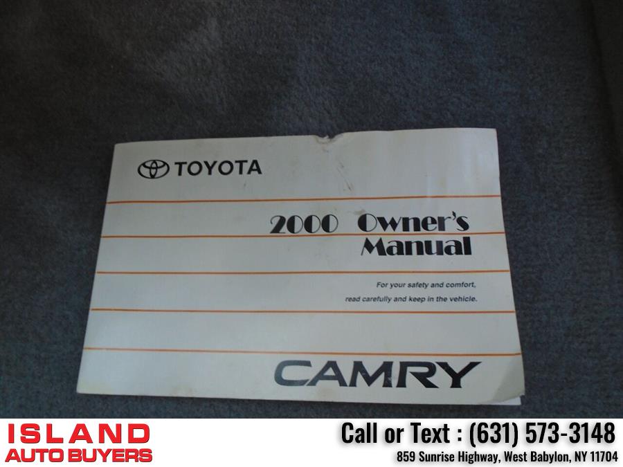 Used Toyota Camry LE 4dr Sedan 2000 | Island Auto Buyers. West Babylon, New York Used Toyota Camry LE 4dr Sedan 2000 | Island Auto Buyers. West Babylon, New York