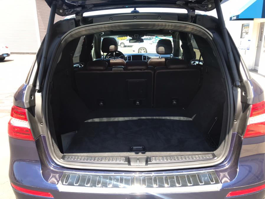 Used Mercedes-Benz M-Class 4MATIC 4dr ML 400 2015 | Good Guys Auto House. Southington, Connecticut Used Mercedes-Benz M-Class 4MATIC 4dr ML 400 2015 | Good Guys Auto House. Southington, Connecticut