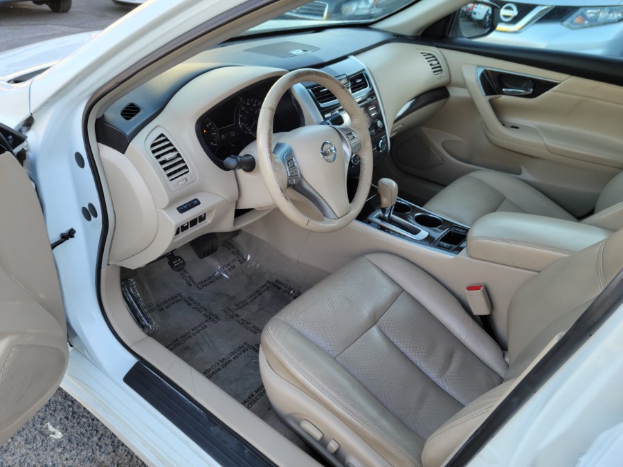 2013 Nissan Altima 4dr Sdn I4 2.5 SL Leather & Sunroof, available for sale in East Windsor, Connecticut | Toro Auto. East Windsor, Connecticut 2013 Nissan Altima 4dr Sdn I4 2.5 SL Leather & Sunroof, available for sale in East Windsor, Connecticut | Toro Auto. East Windsor, Connecticut