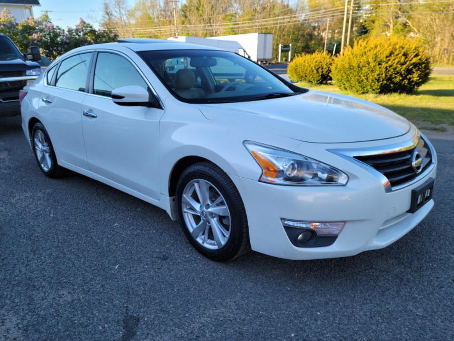 2013 Nissan Altima 4dr Sdn I4 2.5 SL Leather & Sunroof, available for sale in East Windsor, Connecticut | Toro Auto. East Windsor, Connecticut 2013 Nissan Altima 4dr Sdn I4 2.5 SL Leather & Sunroof, available for sale in East Windsor, Connecticut | Toro Auto. East Windsor, Connecticut