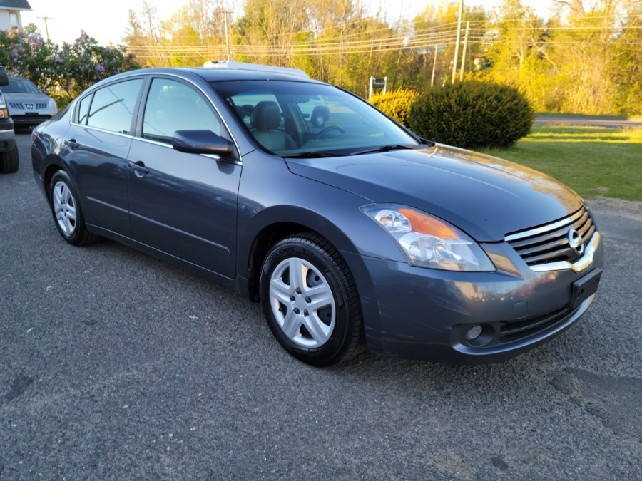 2009 Nissan Altima 2.5 SL Leather & Sunroof, available for sale in East Windsor, Connecticut | Toro Auto. East Windsor, Connecticut 2009 Nissan Altima 2.5 SL Leather & Sunroof, available for sale in East Windsor, Connecticut | Toro Auto. East Windsor, Connecticut