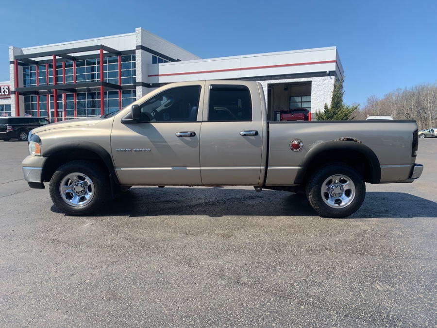 Used Dodge Ram 1500 4dr Quad Cab 140.5" WB 4WD SLT 2004 | Marsh Auto Sales LLC. Ortonville, Michigan Used Dodge Ram 1500 4dr Quad Cab 140.5" WB 4WD SLT 2004 | Marsh Auto Sales LLC. Ortonville, Michigan