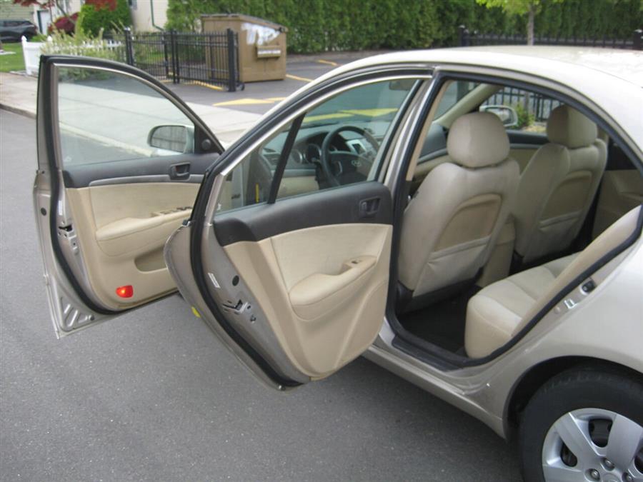 2009 Hyundai Sonata GLS 4dr Sedan 5A, available for sale in Massapequa, New York | Rite Choice Auto Inc.. Massapequa, New York 2009 Hyundai Sonata GLS 4dr Sedan 5A, available for sale in Massapequa, New York | Rite Choice Auto Inc.. Massapequa, New York