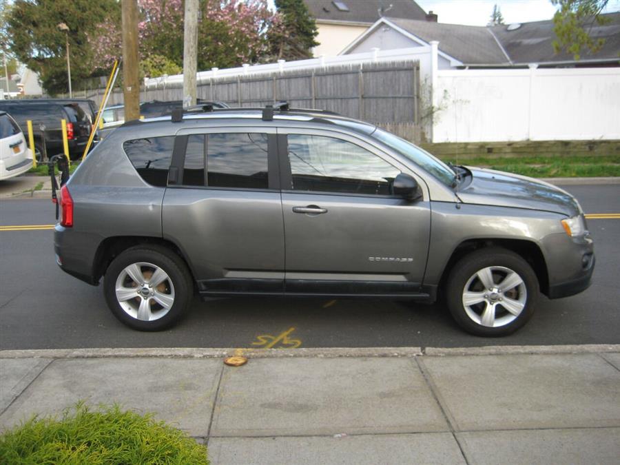 2011 Jeep Compass Latitude 4dr SUV, available for sale in Massapequa, New York | Rite Choice Auto Inc.. Massapequa, New York 2011 Jeep Compass Latitude 4dr SUV, available for sale in Massapequa, New York | Rite Choice Auto Inc.. Massapequa, New York