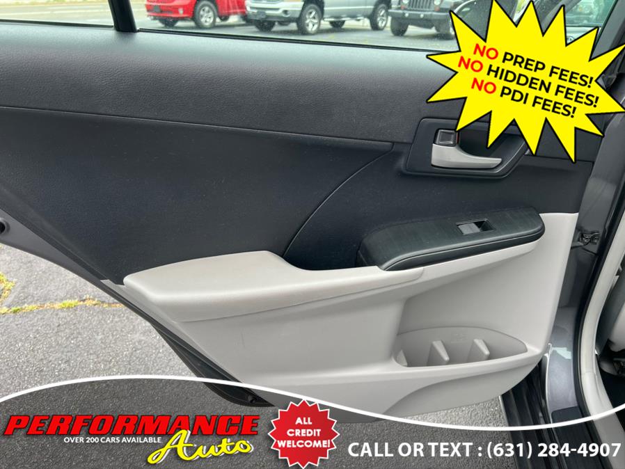 2014 Toyota Camry 2014.5 4dr Sdn I4 Auto LE, available for sale in Bohemia, New York | Performance Auto Inc. Bohemia, New York 2014 Toyota Camry 2014.5 4dr Sdn I4 Auto LE, available for sale in Bohemia, New York | Performance Auto Inc. Bohemia, New York