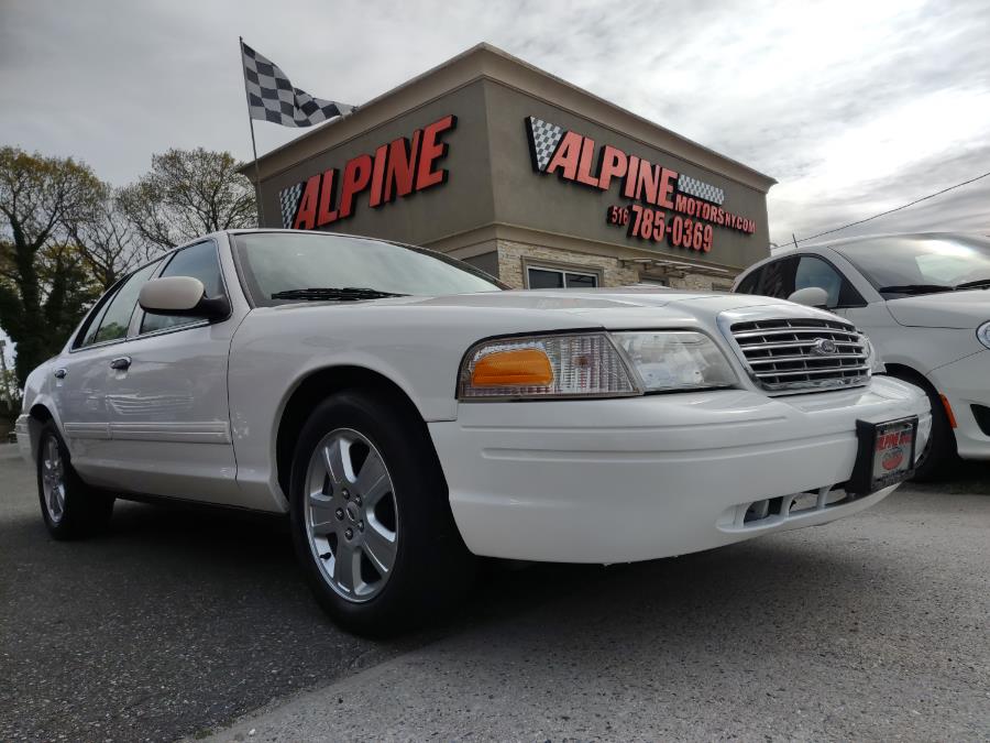 2011 Ford Crown Victoria 4dr Sdn LX, available for sale in Wantagh, New York | Alpine Motors Inc. Wantagh, New York 2011 Ford Crown Victoria 4dr Sdn LX, available for sale in Wantagh, New York | Alpine Motors Inc. Wantagh, New York