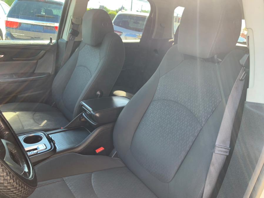 2013 GMC Acadia AWD 4dr SLE w/SLE-2, available for sale in Danbury, Connecticut | Safe Used Auto Sales LLC. Danbury, Connecticut 2013 GMC Acadia AWD 4dr SLE w/SLE-2, available for sale in Danbury, Connecticut | Safe Used Auto Sales LLC. Danbury, Connecticut
