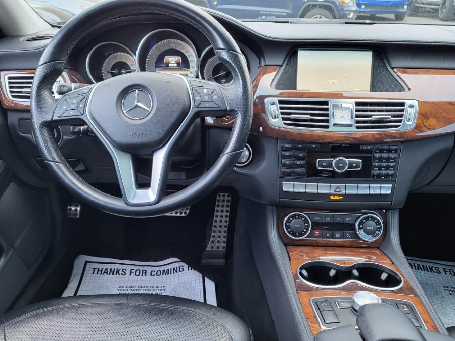 Used Mercedes-Benz CLS-Class 4dr Sdn CLS550 4MATIC 2013 | Champion Used Auto Sales 2. Newark , New Jersey Used Mercedes-Benz CLS-Class 4dr Sdn CLS550 4MATIC 2013 | Champion Used Auto Sales 2. Newark , New Jersey