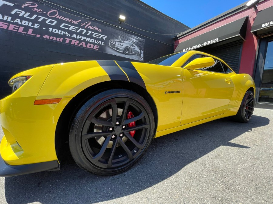 Used Chevrolet Camaro 2dr Cpe SS w/2SS 2014 | RT Auto Center LLC. Newark, New Jersey Used Chevrolet Camaro 2dr Cpe SS w/2SS 2014 | RT Auto Center LLC. Newark, New Jersey