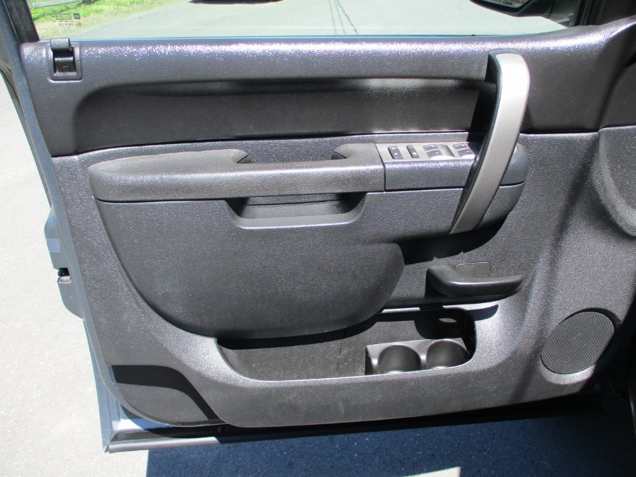 Used Chevrolet Silverado 1500 4WD Ext Cab 143.5" LT 2011 | Suffield Auto Sales. Suffield, Connecticut