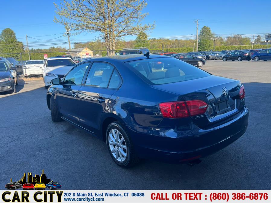 2012 Volkswagen Jetta Sedan 4dr Auto SE PZEV, available for sale in East Windsor, Connecticut | Car City LLC. East Windsor, Connecticut 2012 Volkswagen Jetta Sedan 4dr Auto SE PZEV, available for sale in East Windsor, Connecticut | Car City LLC. East Windsor, Connecticut