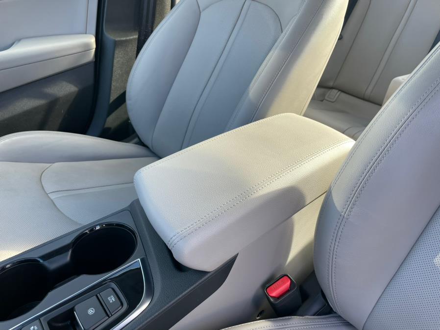Used Hyundai Sonata Plug-In Hybrid Limited 2017 | Green Light Auto Wholesale. Daly City, California Used Hyundai Sonata Plug-In Hybrid Limited 2017 | Green Light Auto Wholesale. Daly City, California