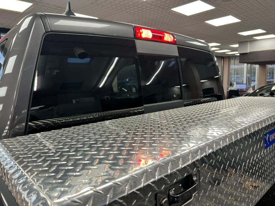 2018 Ram 1500 SLT 4x4 Quad Cab 6''4" Box, available for sale in Massapequa Park, New York | Power Motors East. Massapequa Park, New York 2018 Ram 1500 SLT 4x4 Quad Cab 6''4" Box, available for sale in Massapequa Park, New York | Power Motors East. Massapequa Park, New York