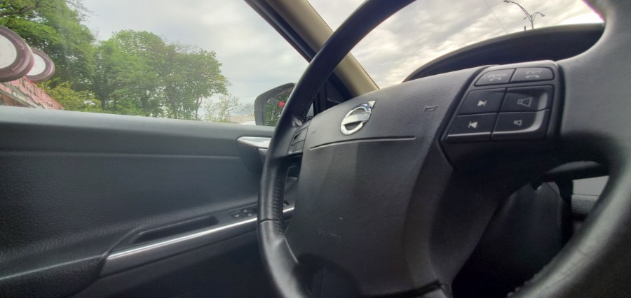 Used Volvo XC60 AWD 4dr 3.2L 2010 | Rubber Bros Auto World. Brooklyn, New York Used Volvo XC60 AWD 4dr 3.2L 2010 | Rubber Bros Auto World. Brooklyn, New York