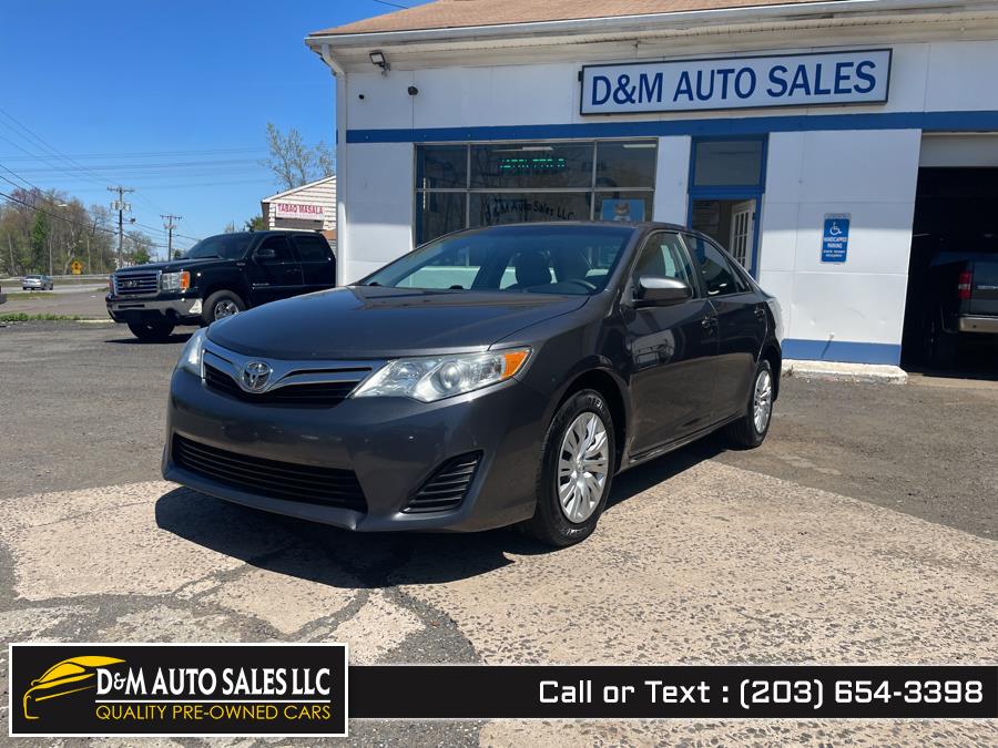 Used Toyota Camry 4dr Sdn I4 Auto LE (Natl) 2013 | D&M Auto Sales LLC. Meriden, Connecticut