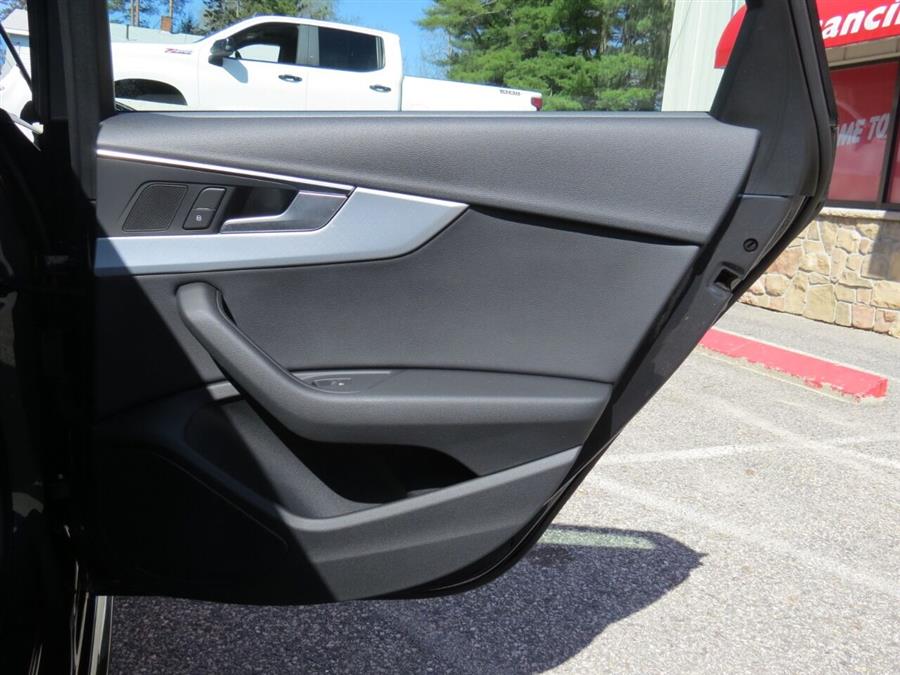 Used Audi A4 2.0T quattro Premium AWD 4dr Sedan 7A 2018 | Lake City Exports Inc. Auburn, Maine Used Audi A4 2.0T quattro Premium AWD 4dr Sedan 7A 2018 | Lake City Exports Inc. Auburn, Maine