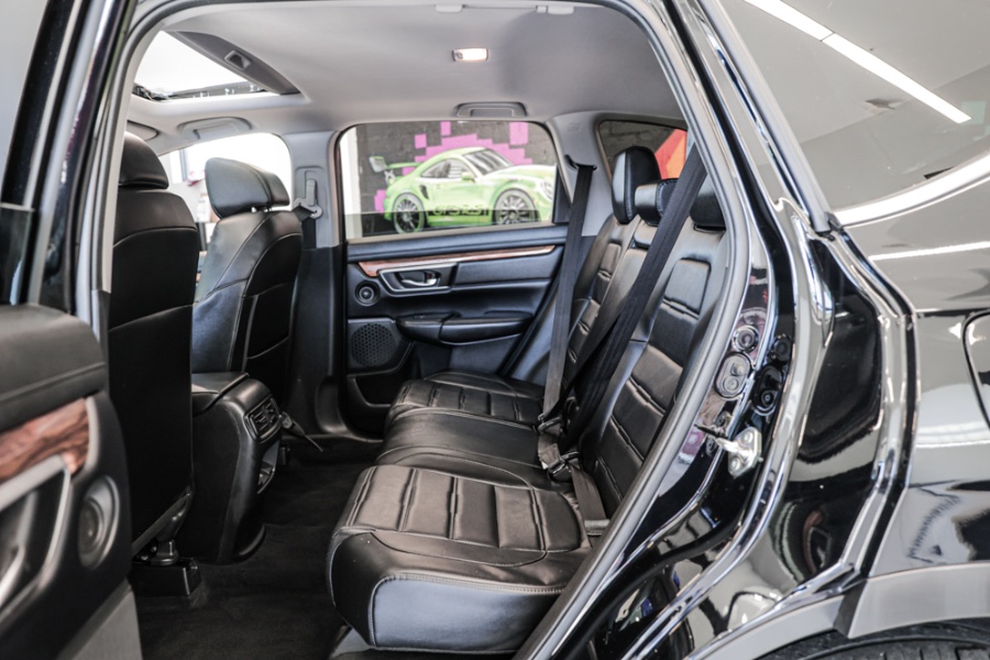 Used Honda CR-V EX-L AWD w/Navi 2018 | 26 Motors Long Island. ELMONT, New York Used Honda CR-V EX-L AWD w/Navi 2018 | 26 Motors Long Island. ELMONT, New York