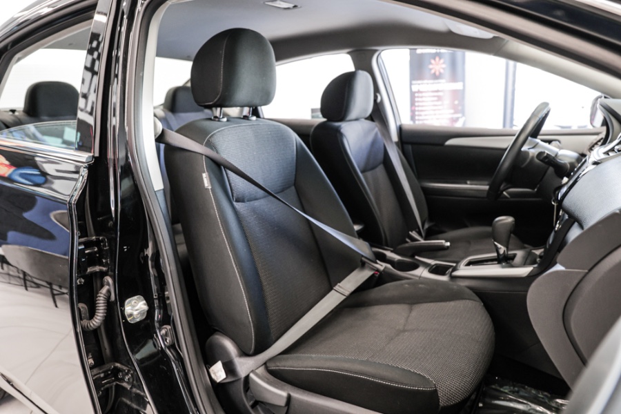 Used Nissan Sentra SR CVT 2019 | 26 Motors Long Island. ELMONT, New York Used Nissan Sentra SR CVT 2019 | 26 Motors Long Island. ELMONT, New York