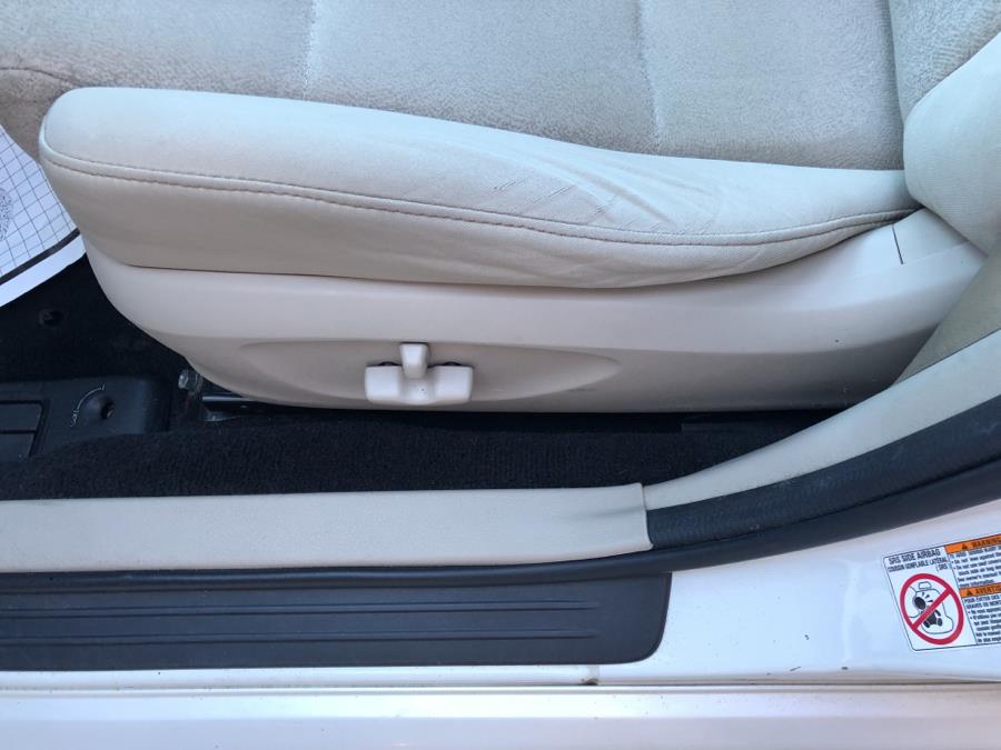 2009 Subaru Legacy 4dr Auto Special Edition, available for sale in Waterbury, Connecticut | National Auto Brokers, Inc.. Waterbury, Connecticut 2009 Subaru Legacy 4dr Auto Special Edition, available for sale in Waterbury, Connecticut | National Auto Brokers, Inc.. Waterbury, Connecticut