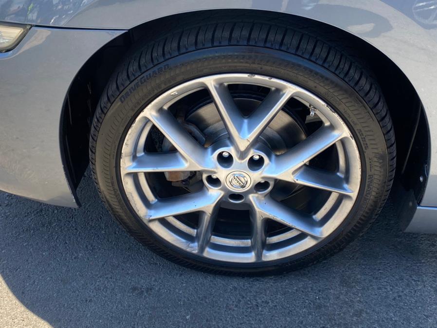 Used Nissan Maxima 4dr Sdn V6 CVT 3.5 SV w/Premium Pkg 2011 | VEB Auto Sales. Hartford, Connecticut Used Nissan Maxima 4dr Sdn V6 CVT 3.5 SV w/Premium Pkg 2011 | VEB Auto Sales. Hartford, Connecticut