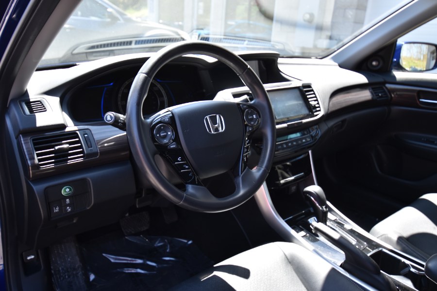 Used Honda Accord Hybrid EX-L Sedan 2017 | Highline Car Connection. Waterbury, Connecticut Used Honda Accord Hybrid EX-L Sedan 2017 | Highline Car Connection. Waterbury, Connecticut
