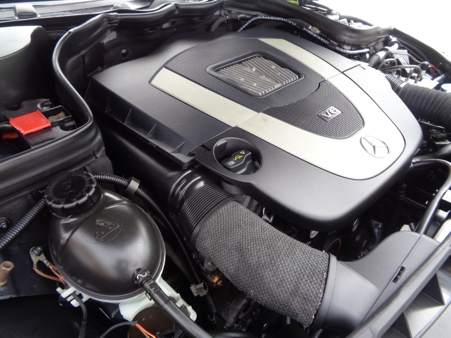 2009 Mercedes-Benz C-Class 4dr Sdn 3.0L Luxury 4MATIC, available for sale in Valley Stream, New York | NY Auto Traders. Valley Stream, New York 2009 Mercedes-Benz C-Class 4dr Sdn 3.0L Luxury 4MATIC, available for sale in Valley Stream, New York | NY Auto Traders. Valley Stream, New York