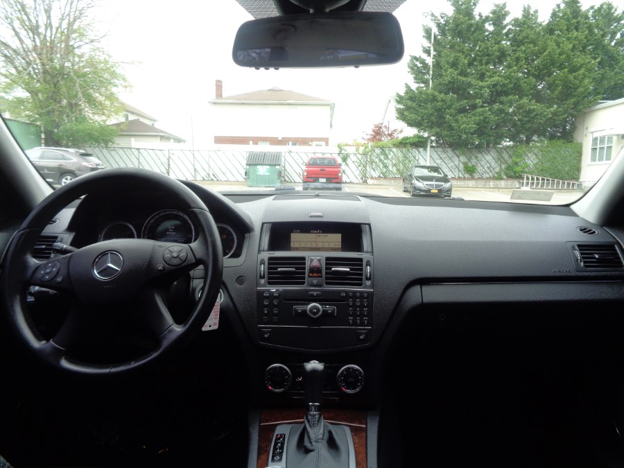 2009 Mercedes-Benz C-Class 4dr Sdn 3.0L Luxury 4MATIC, available for sale in Valley Stream, New York | NY Auto Traders. Valley Stream, New York 2009 Mercedes-Benz C-Class 4dr Sdn 3.0L Luxury 4MATIC, available for sale in Valley Stream, New York | NY Auto Traders. Valley Stream, New York