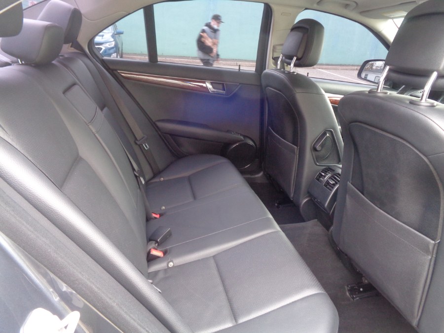 2009 Mercedes-Benz C-Class 4dr Sdn 3.0L Luxury 4MATIC, available for sale in Valley Stream, New York | NY Auto Traders. Valley Stream, New York 2009 Mercedes-Benz C-Class 4dr Sdn 3.0L Luxury 4MATIC, available for sale in Valley Stream, New York | NY Auto Traders. Valley Stream, New York
