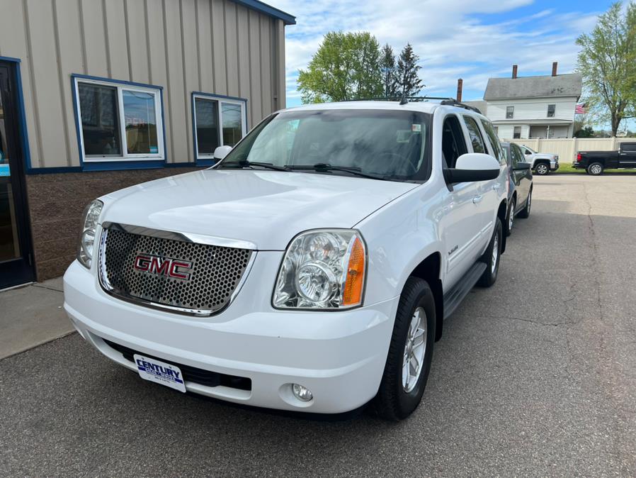 2013 GMC Yukon 4WD 4dr 1500 SLT, available for sale in East Windsor, Connecticut | Century Auto And Truck. East Windsor, Connecticut