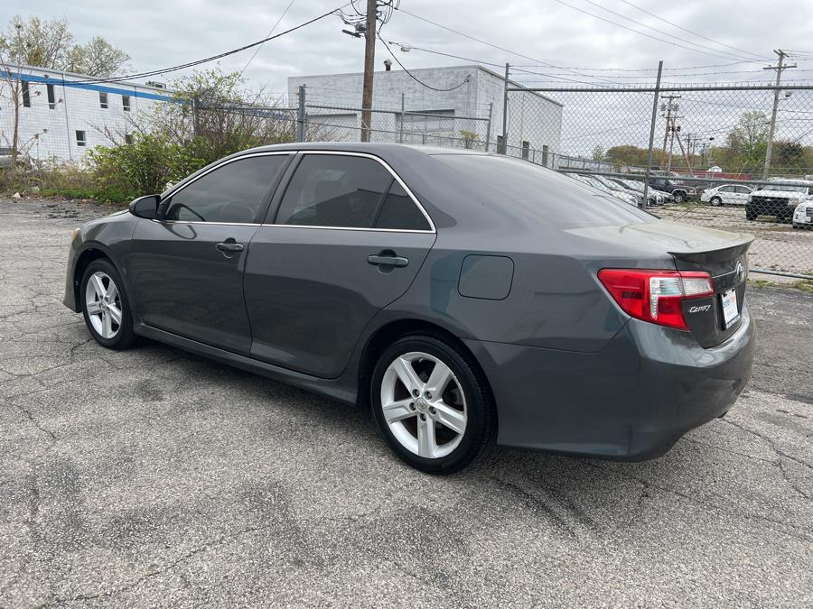 2013 Toyota Camry 4dr Sdn I4 Auto SE (Natl), available for sale in Milford, Connecticut | Dealertown Auto Wholesalers. Milford, Connecticut 2013 Toyota Camry 4dr Sdn I4 Auto SE (Natl), available for sale in Milford, Connecticut | Dealertown Auto Wholesalers. Milford, Connecticut