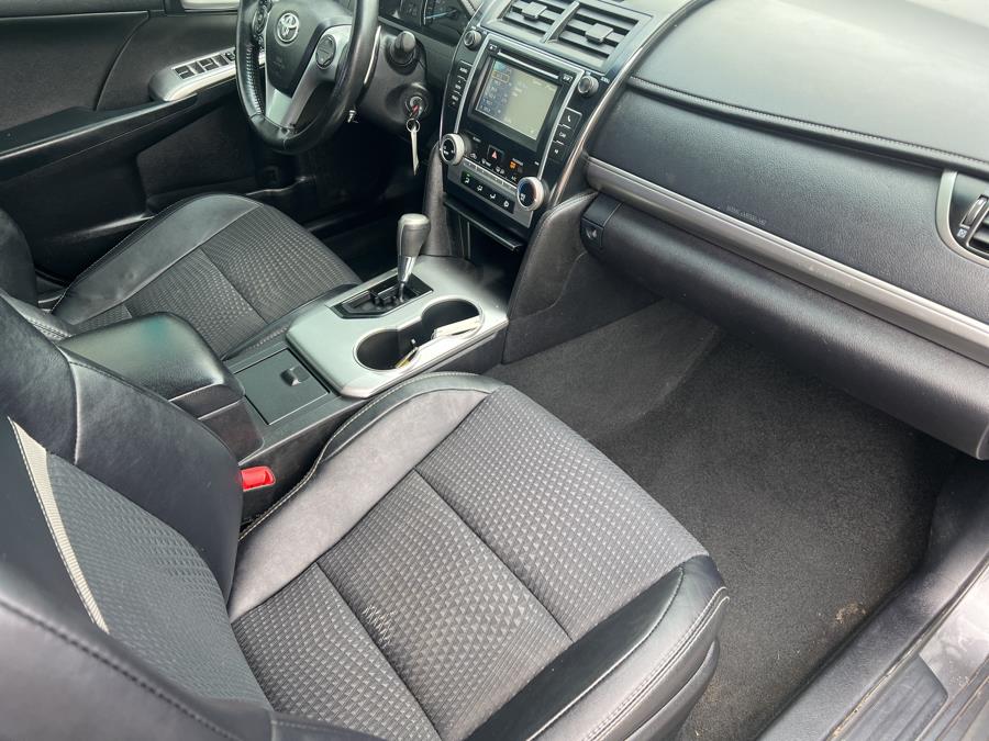 2013 Toyota Camry 4dr Sdn I4 Auto SE (Natl), available for sale in Milford, Connecticut | Dealertown Auto Wholesalers. Milford, Connecticut 2013 Toyota Camry 4dr Sdn I4 Auto SE (Natl), available for sale in Milford, Connecticut | Dealertown Auto Wholesalers. Milford, Connecticut