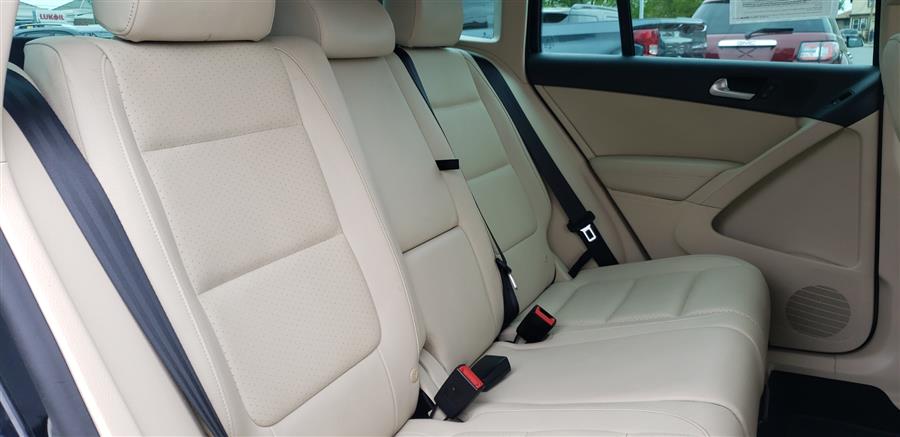 2015 Volkswagen Tiguan 4MOTION 4dr Auto SEL, available for sale in Little Ferry, New Jersey | Victoria Preowned Autos Inc. Little Ferry, New Jersey 2015 Volkswagen Tiguan 4MOTION 4dr Auto SEL, available for sale in Little Ferry, New Jersey | Victoria Preowned Autos Inc. Little Ferry, New Jersey