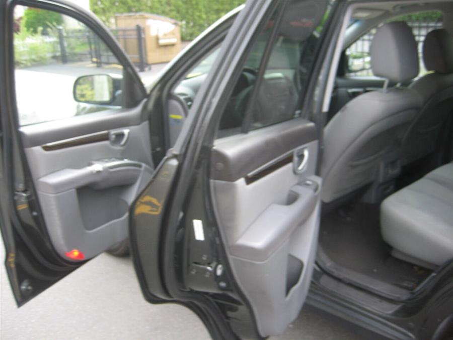 2010 Hyundai Santa Fe GLS 4dr SUV, available for sale in Massapequa, New York | Rite Choice Auto Inc.. Massapequa, New York 2010 Hyundai Santa Fe GLS 4dr SUV, available for sale in Massapequa, New York | Rite Choice Auto Inc.. Massapequa, New York