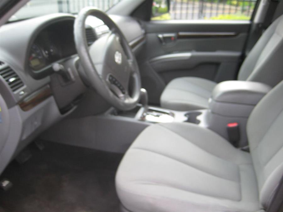 2010 Hyundai Santa Fe GLS 4dr SUV, available for sale in Massapequa, New York | Rite Choice Auto Inc.. Massapequa, New York 2010 Hyundai Santa Fe GLS 4dr SUV, available for sale in Massapequa, New York | Rite Choice Auto Inc.. Massapequa, New York