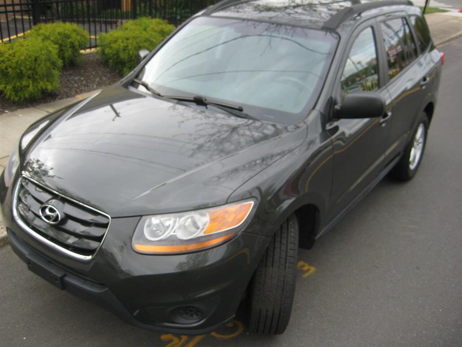 2010 Hyundai Santa Fe GLS 4dr SUV, available for sale in Massapequa, New York | Rite Choice Auto Inc.. Massapequa, New York 2010 Hyundai Santa Fe GLS 4dr SUV, available for sale in Massapequa, New York | Rite Choice Auto Inc.. Massapequa, New York
