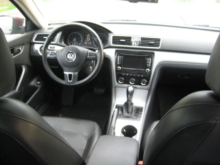 2013 Volkswagen Passat SE PZEV 4dr Sedan 6A, available for sale in Massapequa, New York | Rite Choice Auto Inc.. Massapequa, New York 2013 Volkswagen Passat SE PZEV 4dr Sedan 6A, available for sale in Massapequa, New York | Rite Choice Auto Inc.. Massapequa, New York