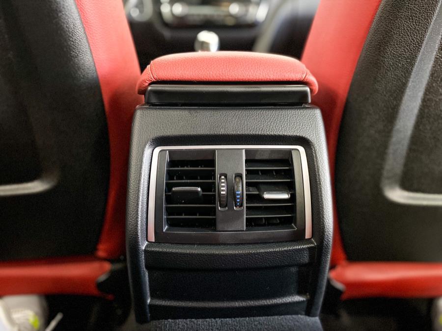 2018 BMW 3 Series 330i xDrive Sedan, available for sale in Franklin Square, New York | Luxury Motor Club. Franklin Square, New York 2018 BMW 3 Series 330i xDrive Sedan, available for sale in Franklin Square, New York | Luxury Motor Club. Franklin Square, New York